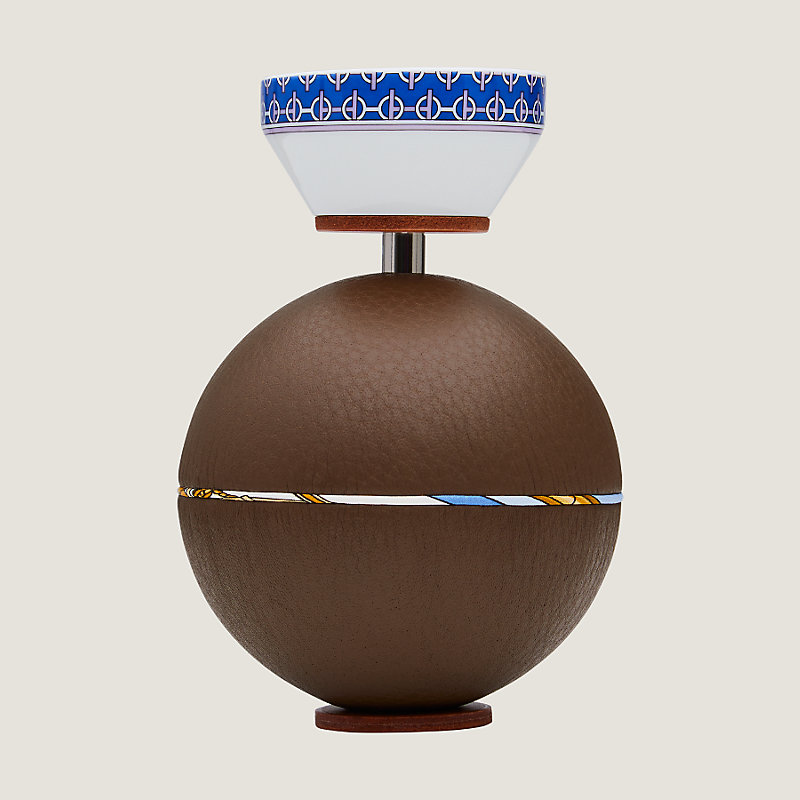 HERMES オルゴール Spherical music box with a porcelain key | Hermès USA